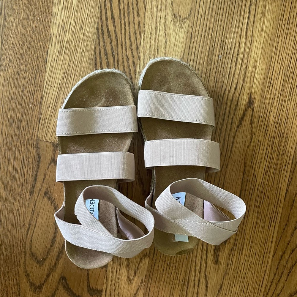 Steve Madden sandals, 5.5